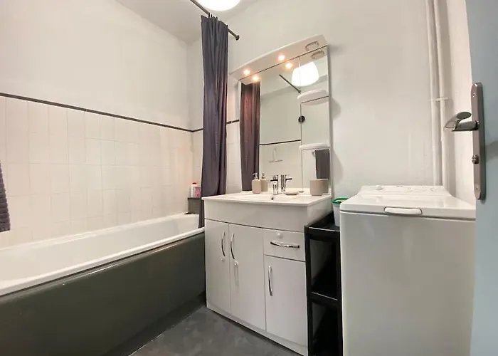 Apartment Grand F3 Tres Lumineux, Proche Gare, Avec Parking Proudhon Clermont-Ferrand