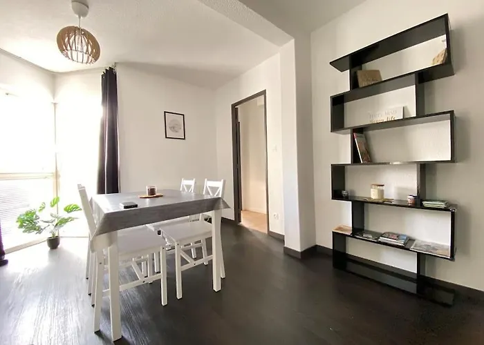 Apartment Grand F3 Tres Lumineux, Proche Gare, Avec Parking Proudhon Clermont-Ferrand